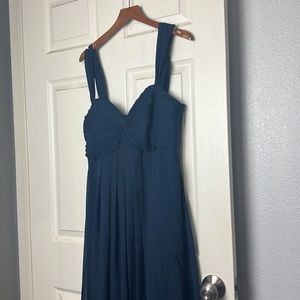 Jj’s house formal /bridesmaids off the shoulder navy dress